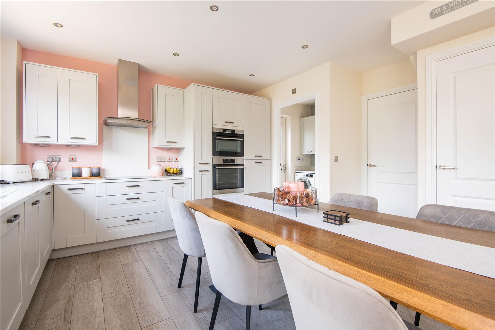 4 bed property in Rook Crescent, Leyland